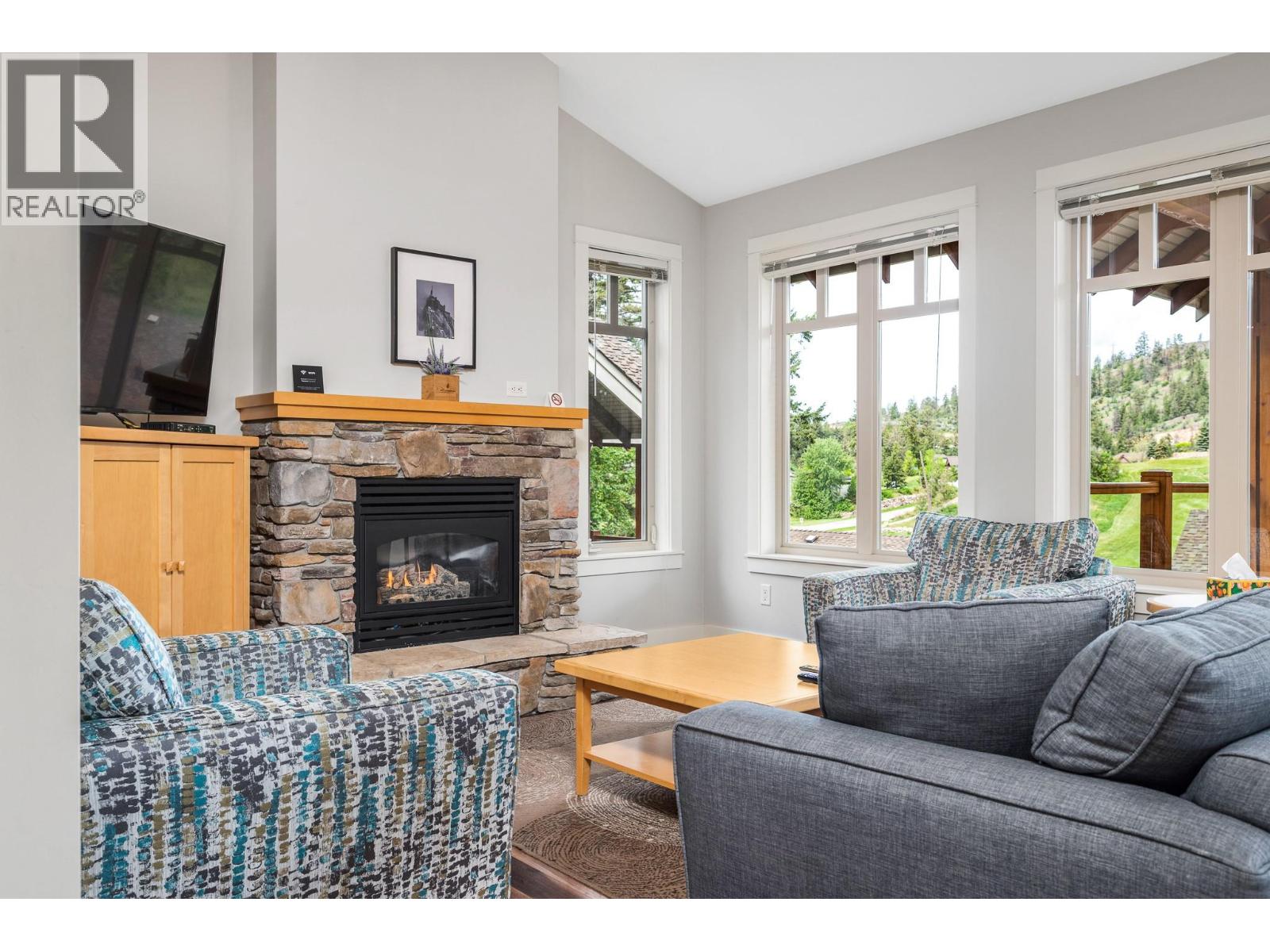 251 Predator Ridge Drive Unit# 12, Vernon