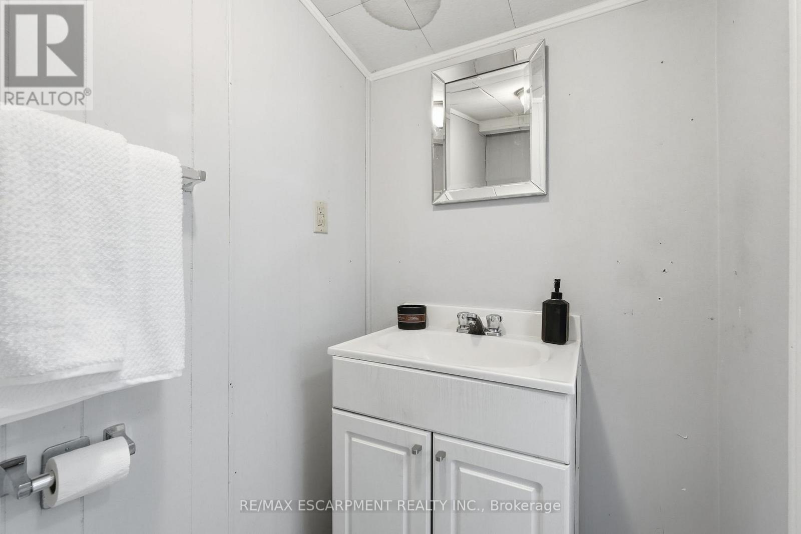 79 MURRAY STREET E - 20