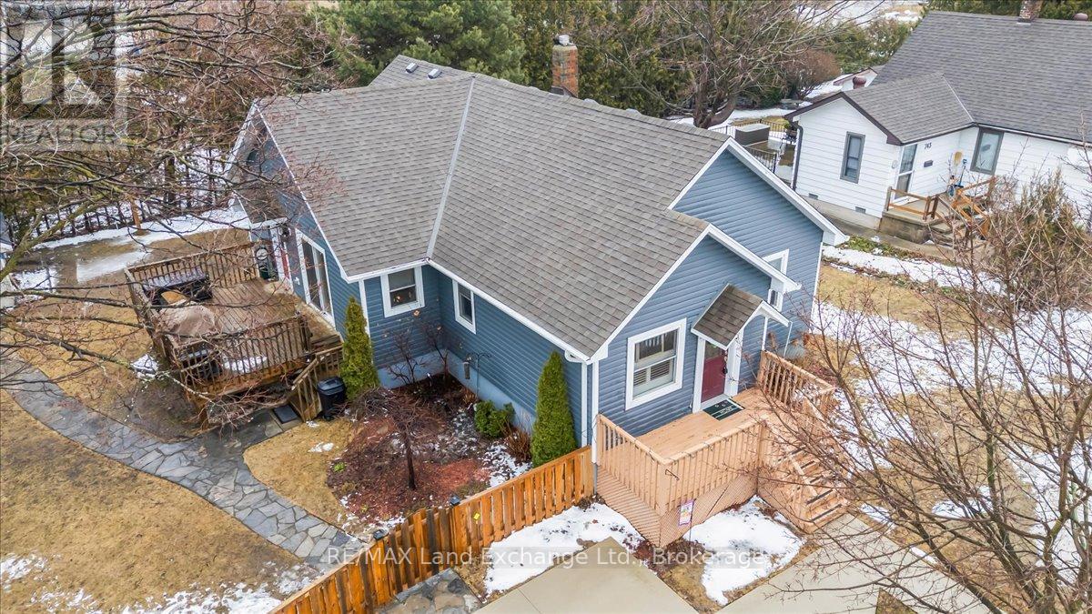 737 GREEN STREET - 1