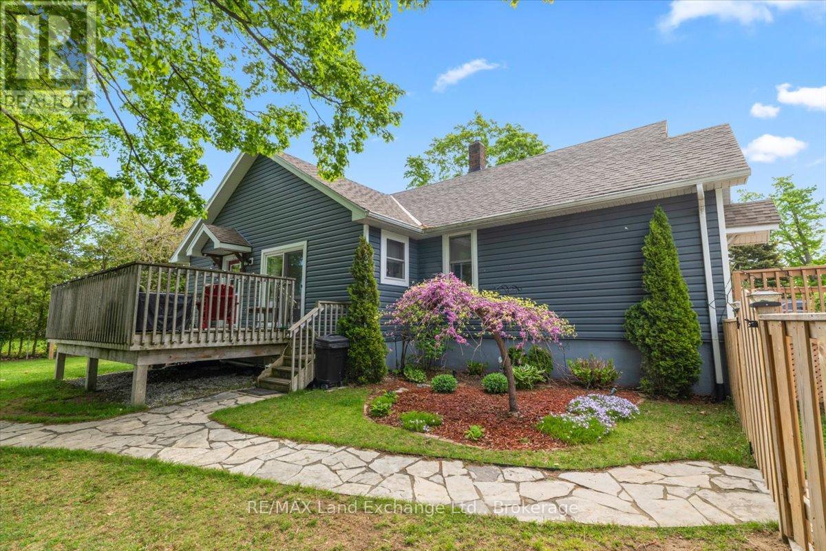 737 GREEN STREET - 4