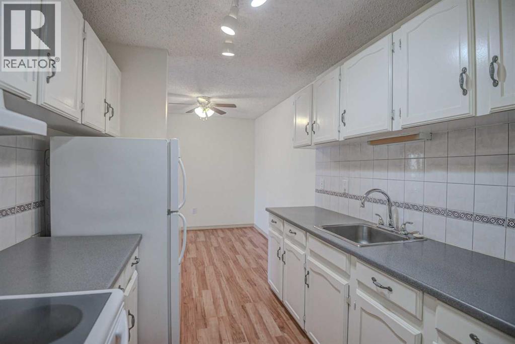 Single Family House for Sale in   Elbow Drive SW Haysboro Calgary 