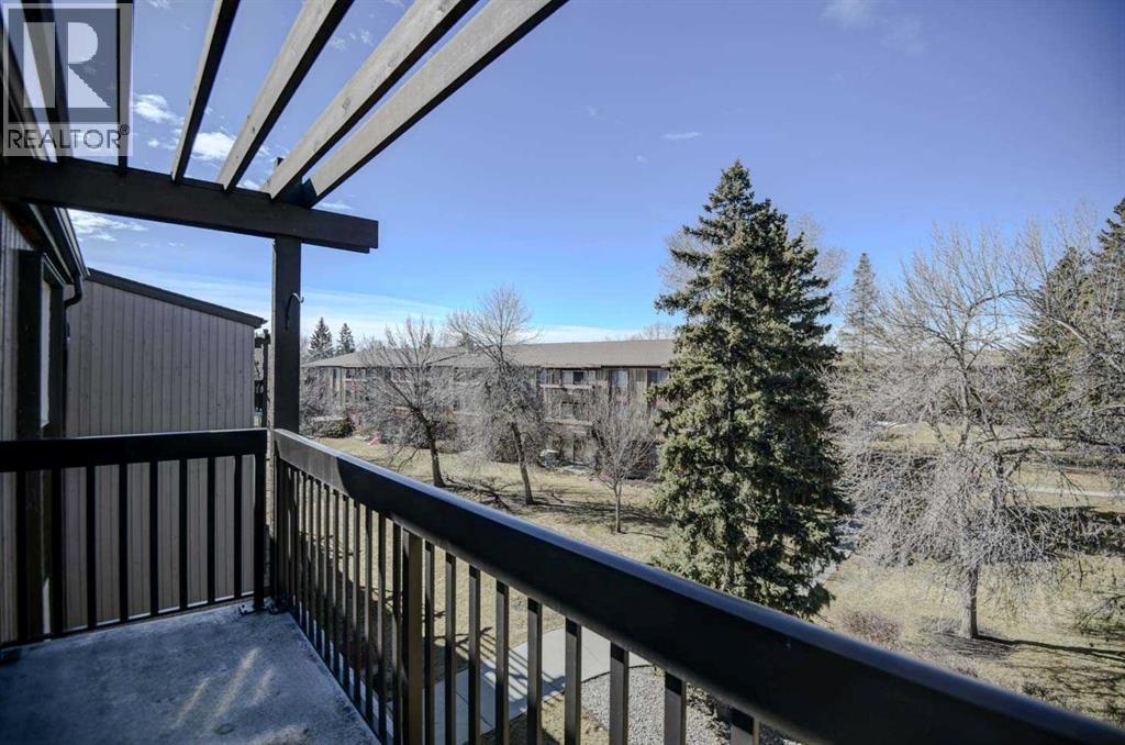 Single Family House for Sale in   Elbow Drive SW Haysboro Calgary 