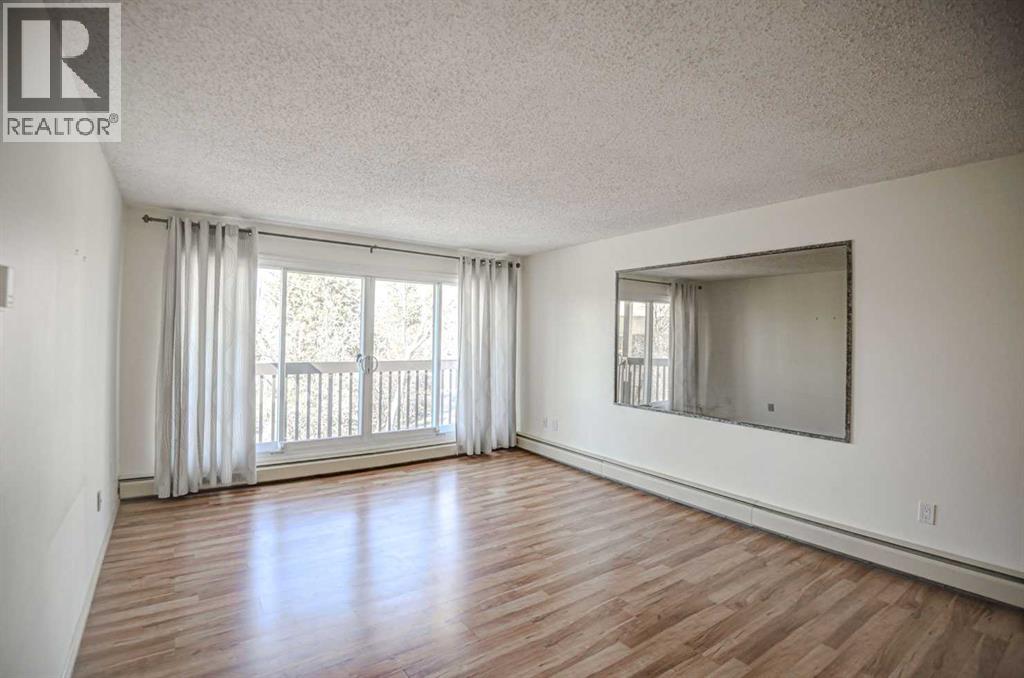 Single Family House for Sale in   Elbow Drive SW Haysboro Calgary 