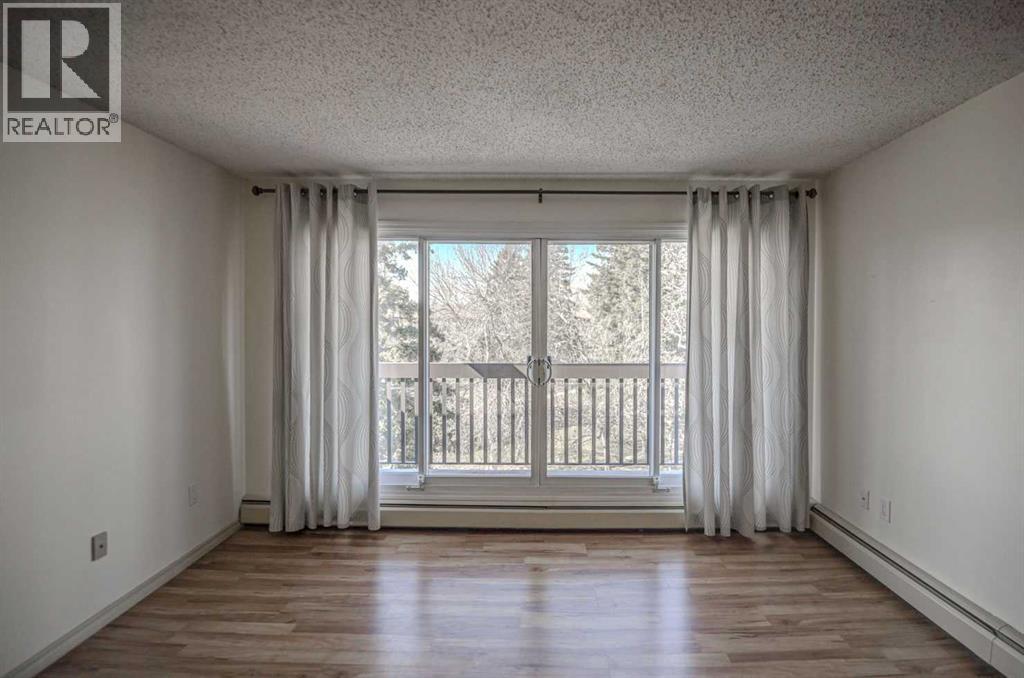 Single Family House for Sale in   Elbow Drive SW Haysboro Calgary 