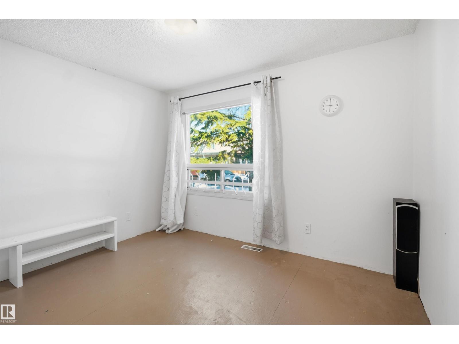 12834 123 Street ST NW - 18