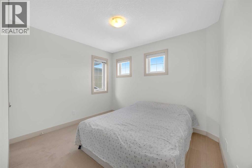 Single Family House for Sale in  Evanspark Gardens NW Evanston Calgary 