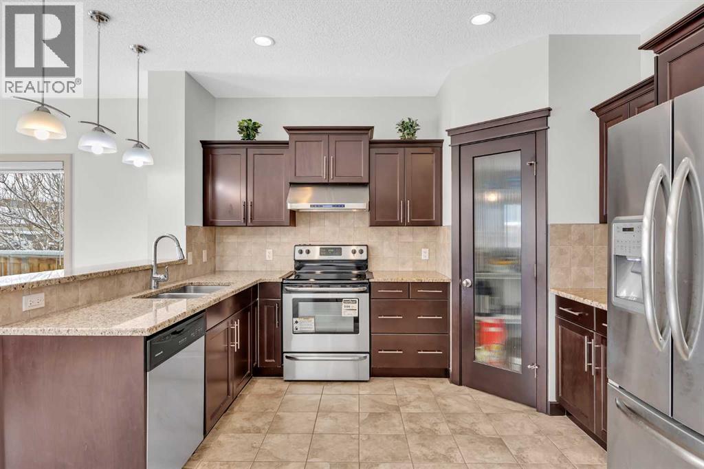 Single Family House for Sale in  Evanspark Gardens NW Evanston Calgary 