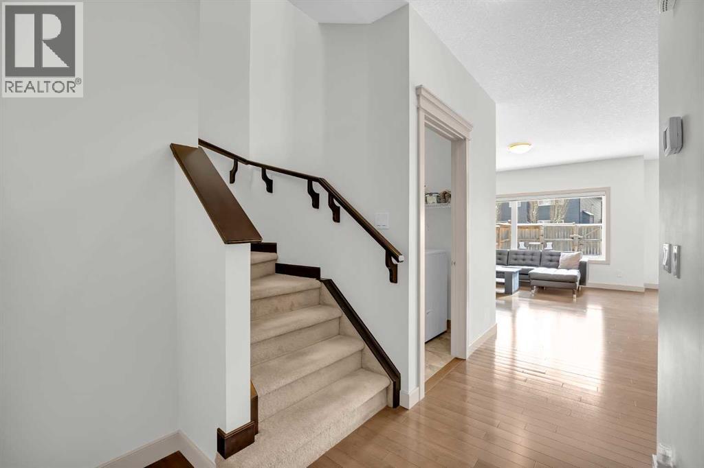 Single Family House for Sale in  Evanspark Gardens NW Evanston Calgary 