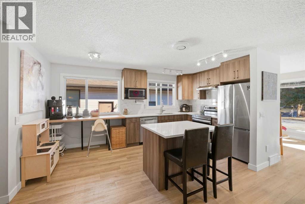 Single Family House Bungalow for Sale in  Wood Oak Way SW Woodlands Calgary 