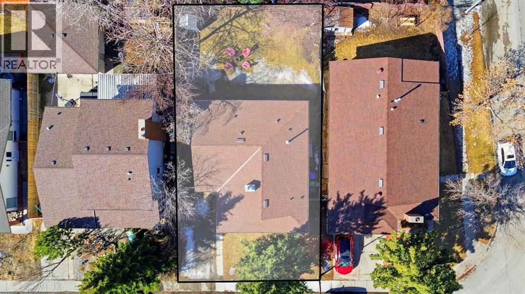 Single Family House Bungalow for Sale in  Wood Oak Way SW Woodlands Calgary 