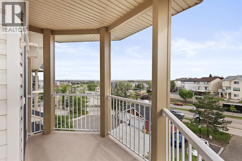 Single Family House for Sale in   Panamount Drive NW Panorama Hills Calgary 