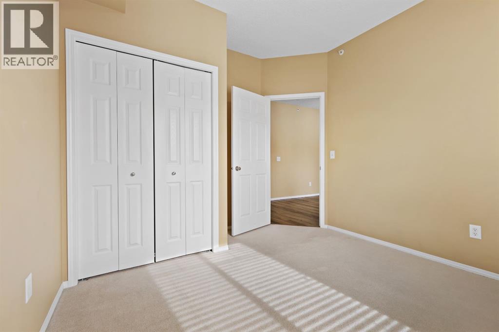 #8318 70 Panamount Drive NW - 17