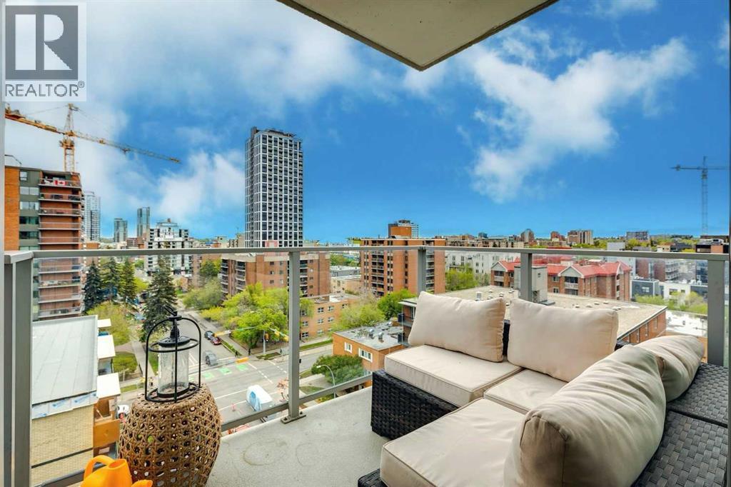 Single Family House for Sale in    Avenue SW Beltline Calgary 