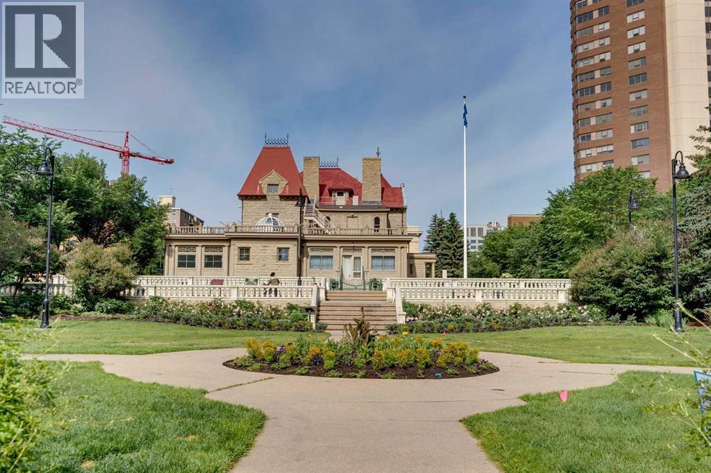 Single Family House for Sale in    Avenue SW Beltline Calgary 