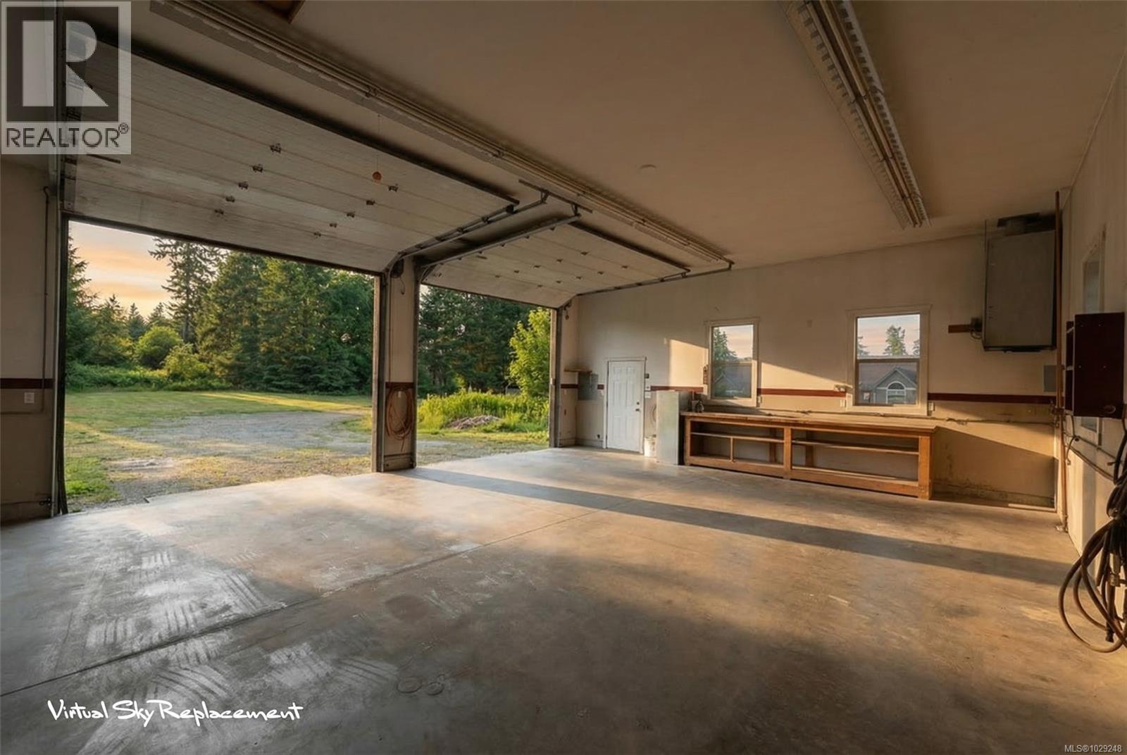5495 Maebelle Rd - 50