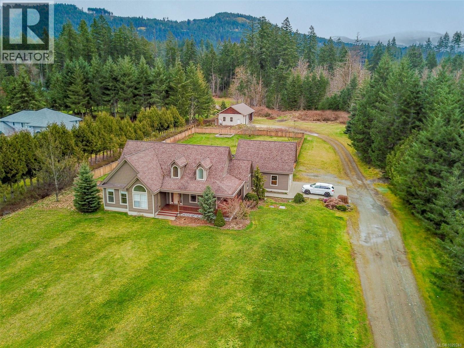 5495 Maebelle Rd - 53