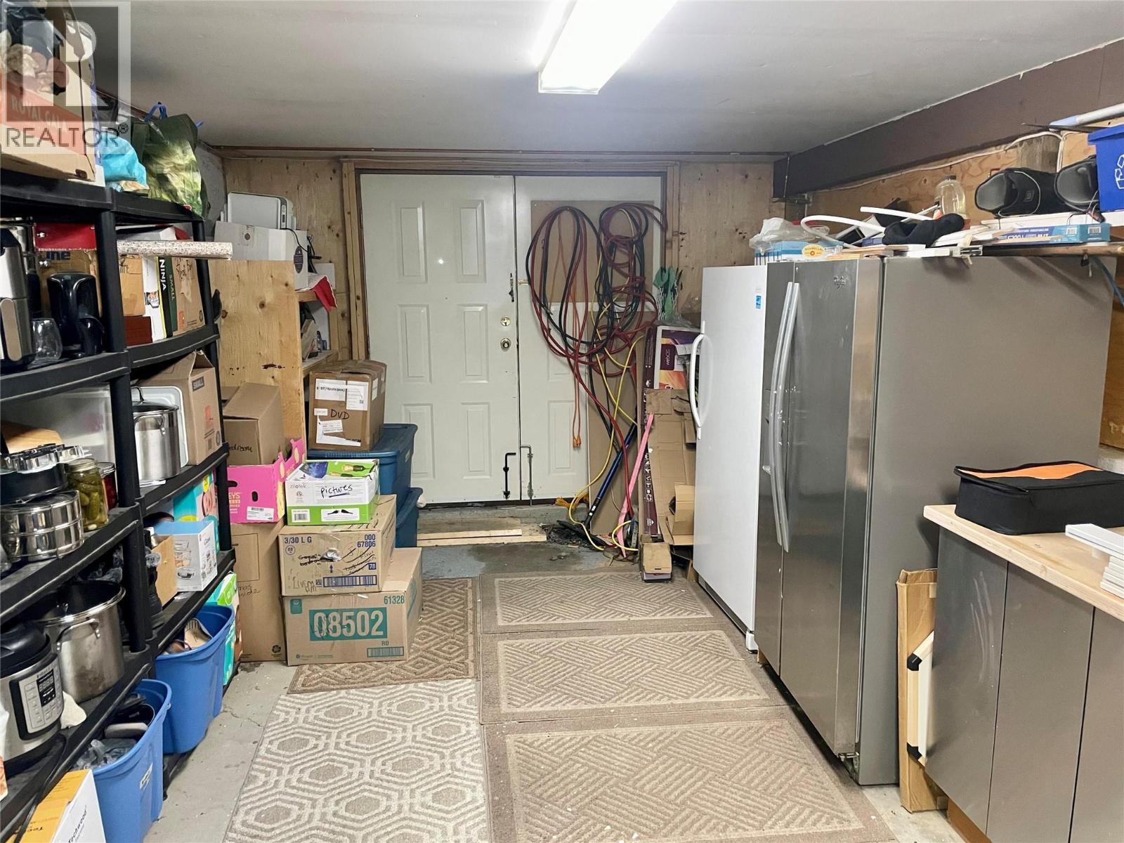 3735 PATTEN CRESCENT - 47