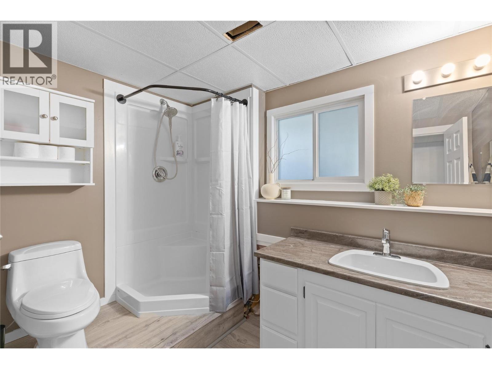 3735 PATTEN CRESCENT - 43