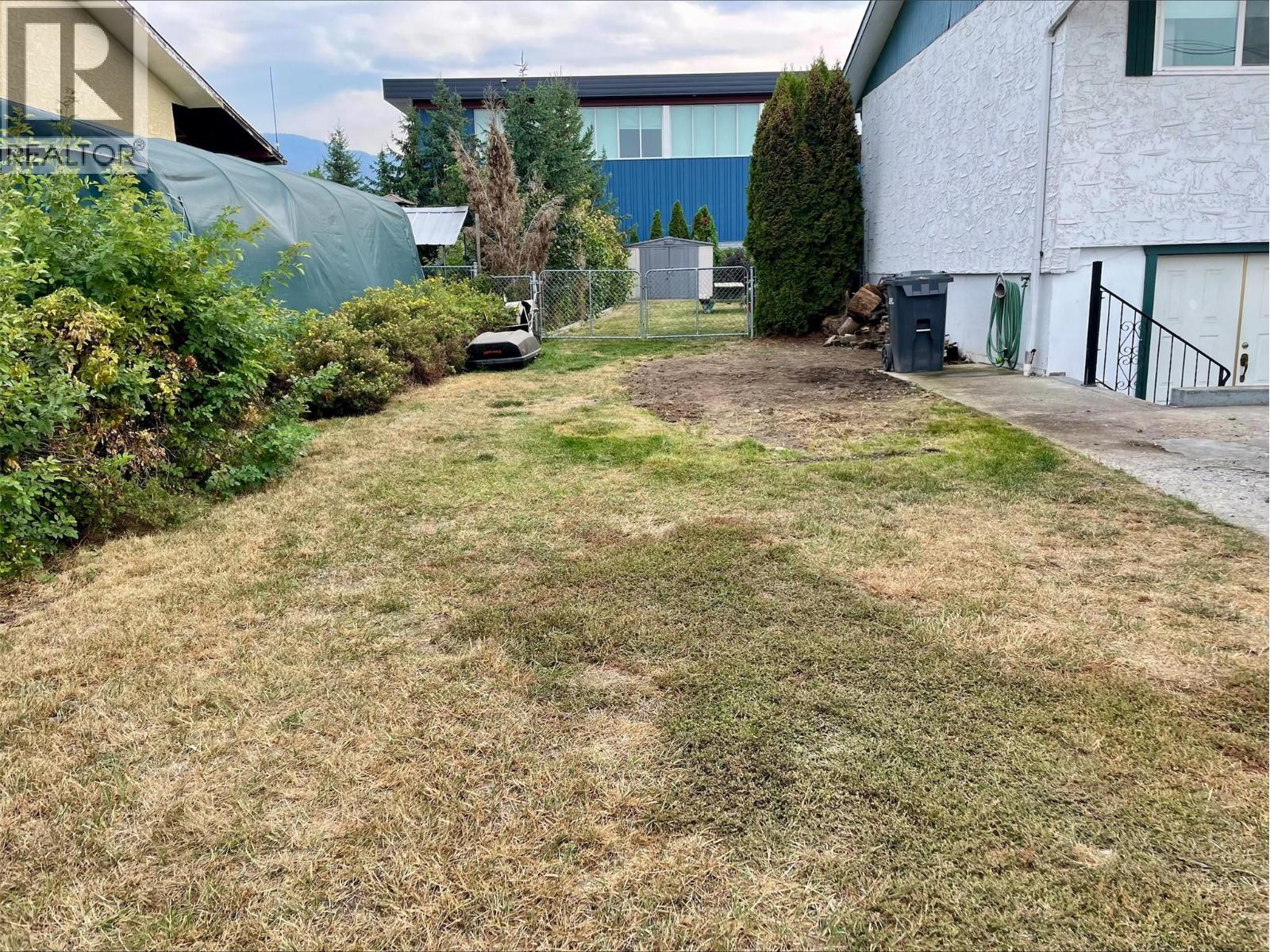 3735 PATTEN CRESCENT - 63