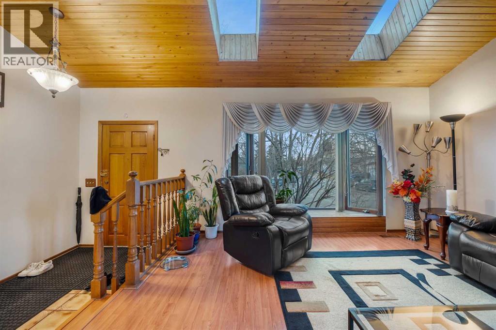 Single Family House for Sale in  Castleglen Court NE Castleridge Calgary 