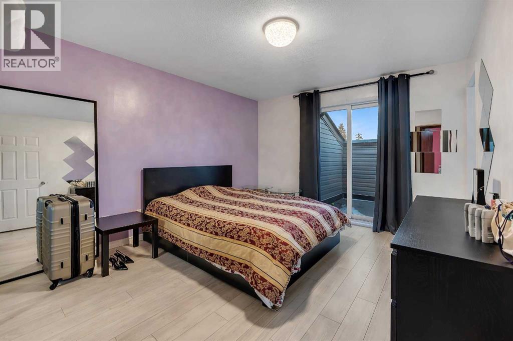 Single Family House for Sale in  Castleglen Court NE Castleridge Calgary 