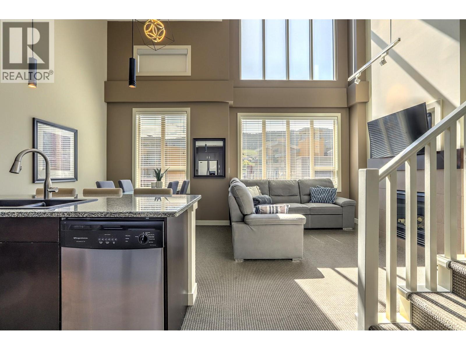 1324 7343 Okanagan Landing Road, Vernon