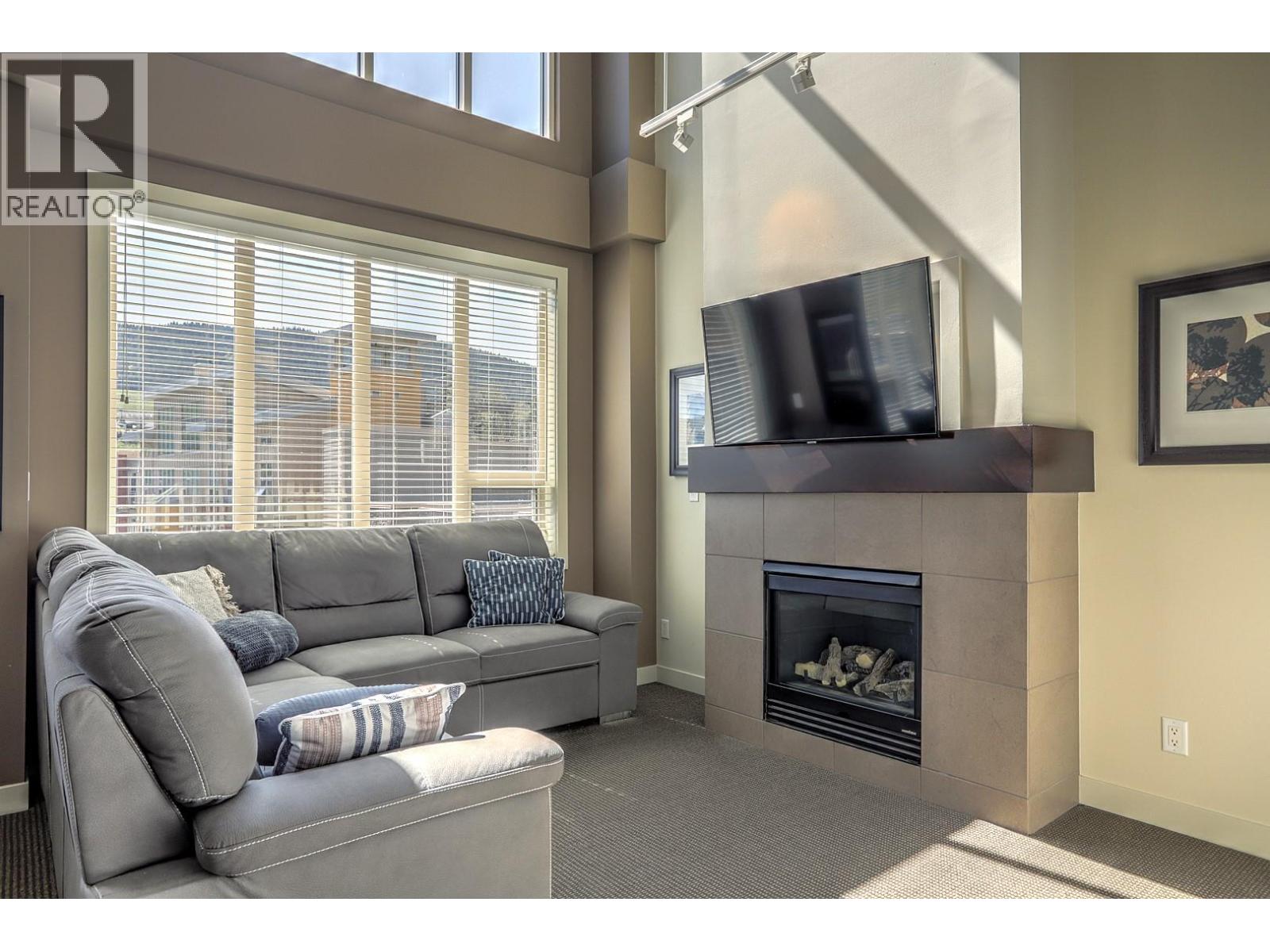 1324 7343 Okanagan Landing Road, Vernon