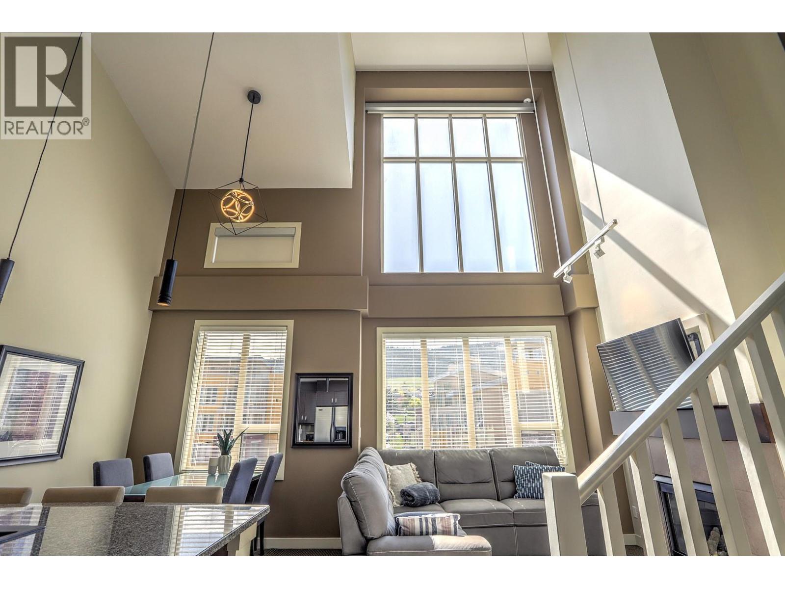 1324 7343 Okanagan Landing Road, Vernon