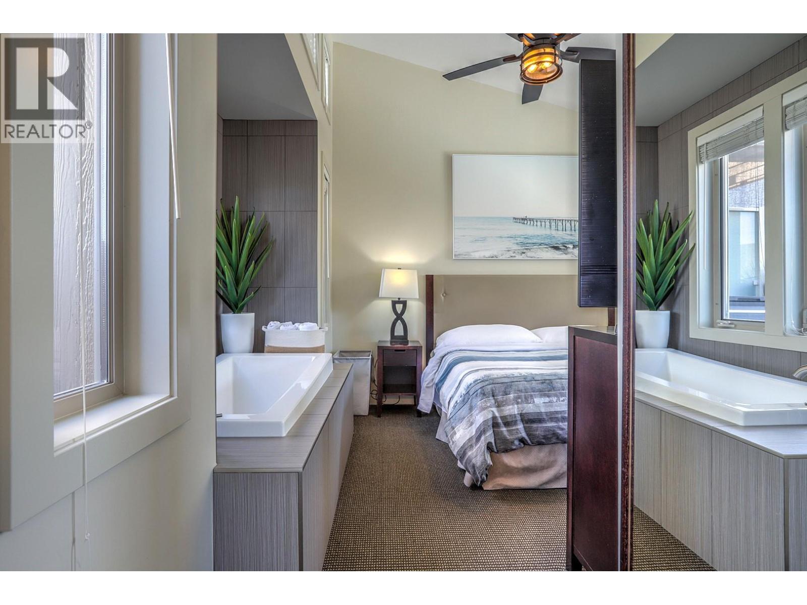 1324 7343 Okanagan Landing Road, Vernon