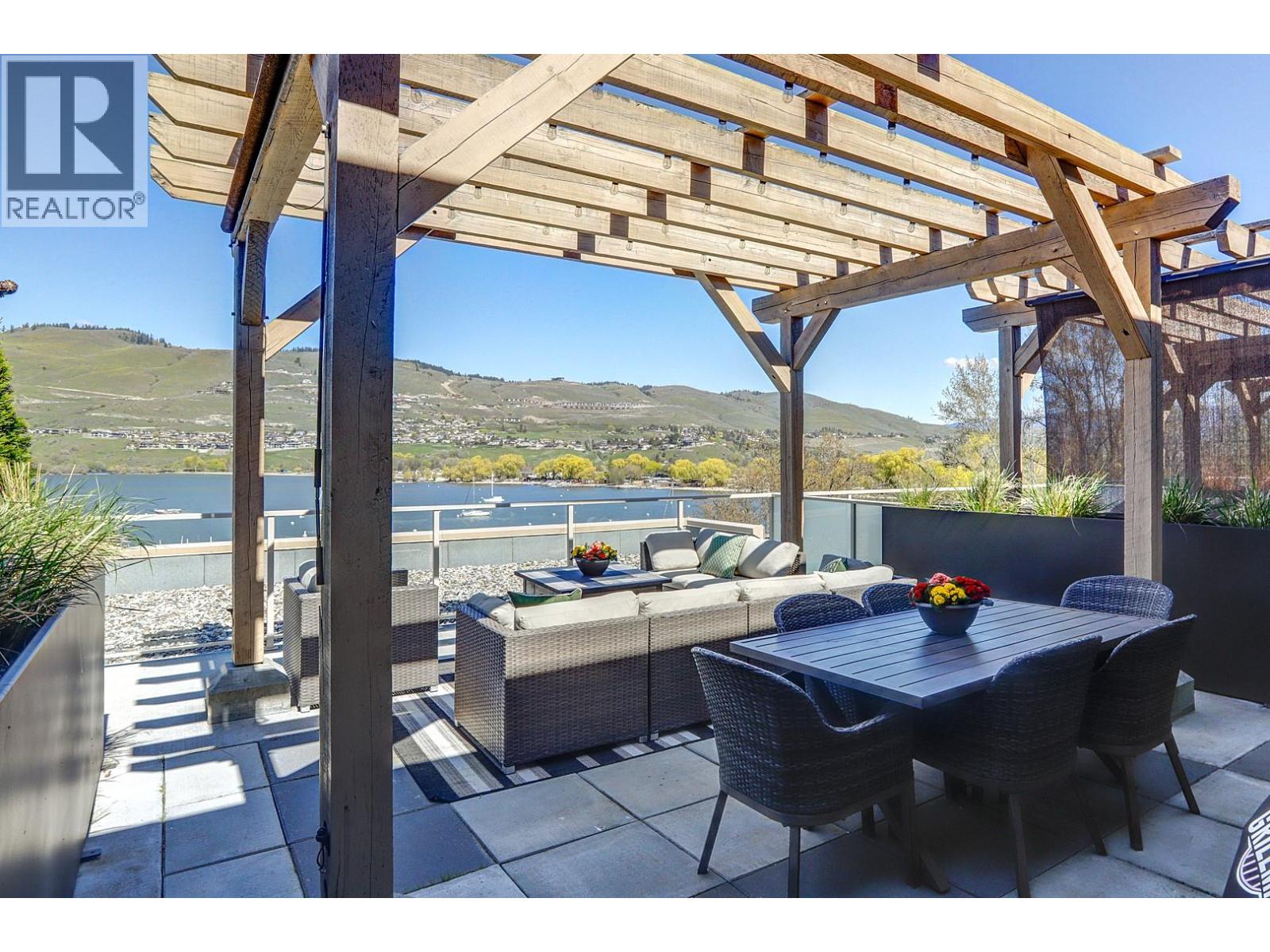 1324 7343 Okanagan Landing Road, Vernon