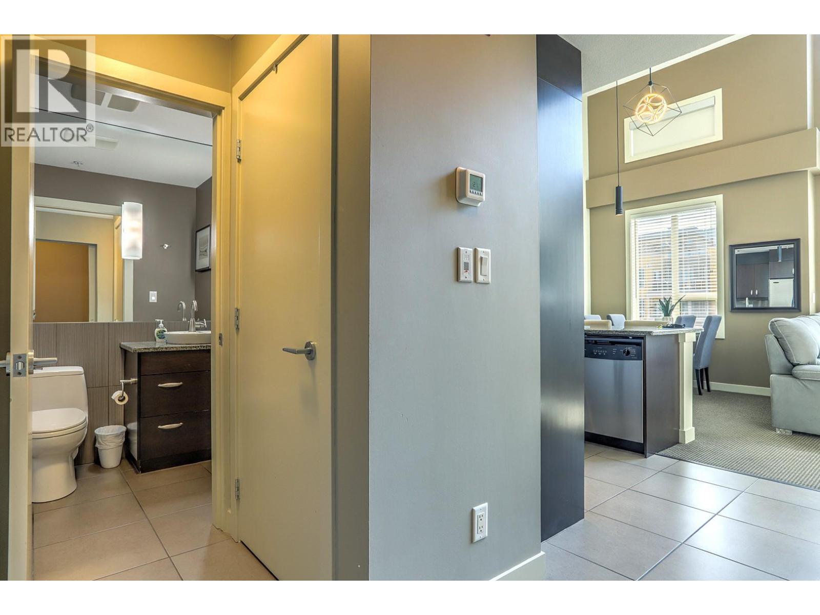 1324 7343 Okanagan Landing Road, Vernon