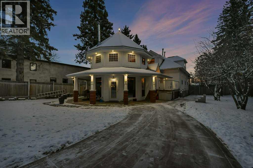 5406 50 Avenue, Lacombe