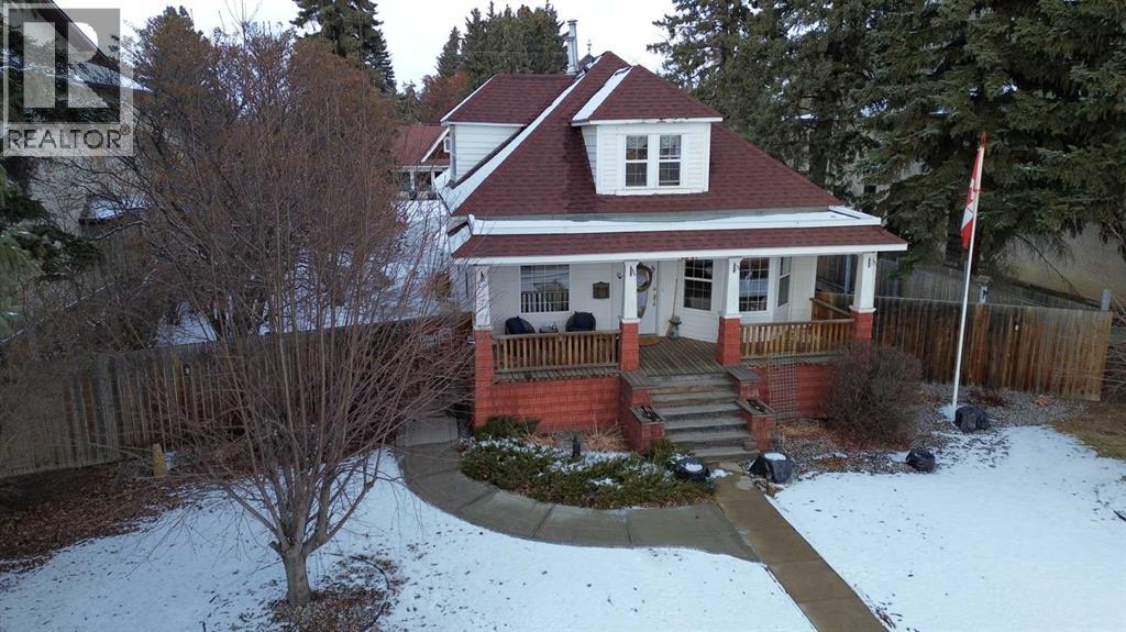 5406 50 Avenue, Lacombe