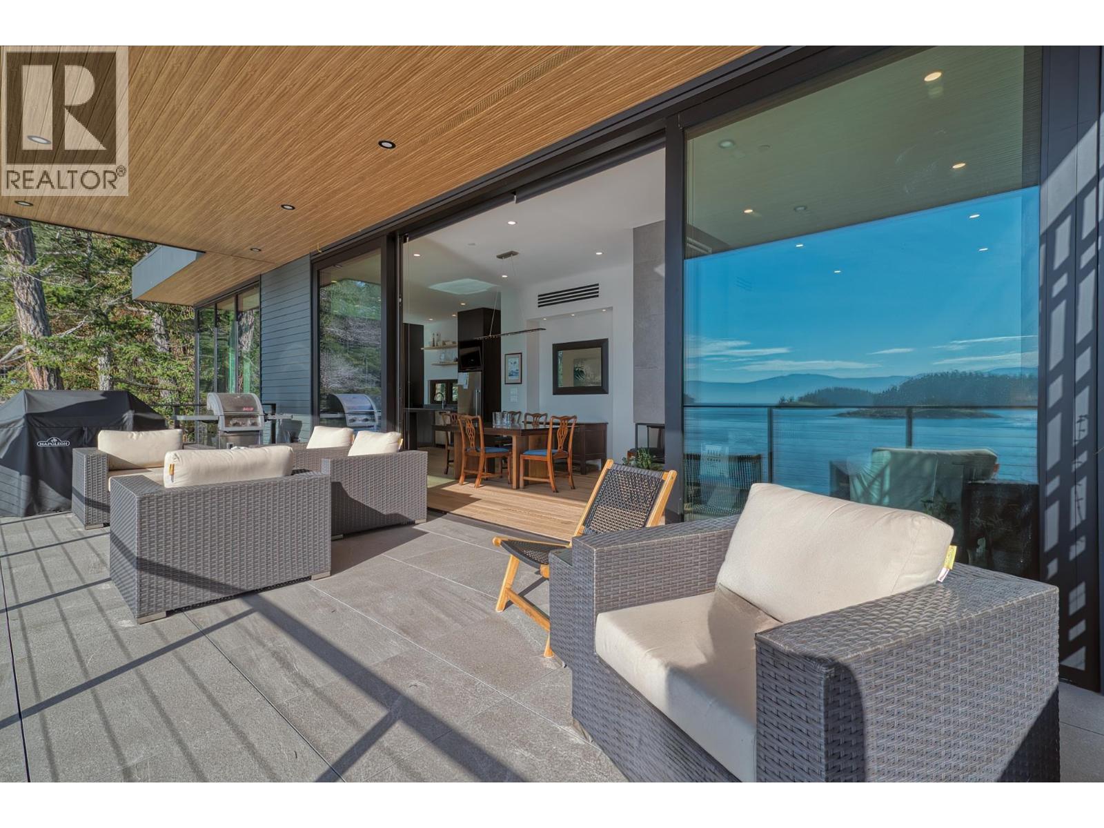 13221 PINEHAVEN WAY, Garden Bay