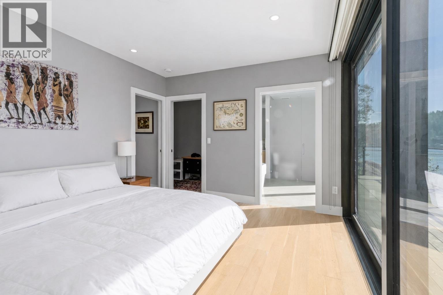 13221 PINEHAVEN WAY, Garden Bay