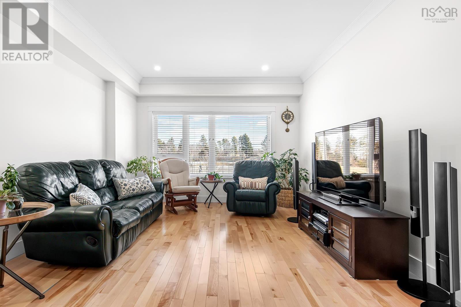 Property 21 of 49 of 84 Eliza Ritchie Crescent