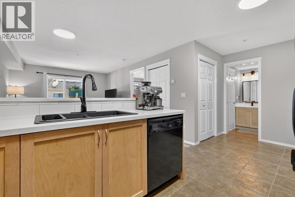 Single Family House for Sale in   Panamount Drive NW Panorama Hills Calgary 