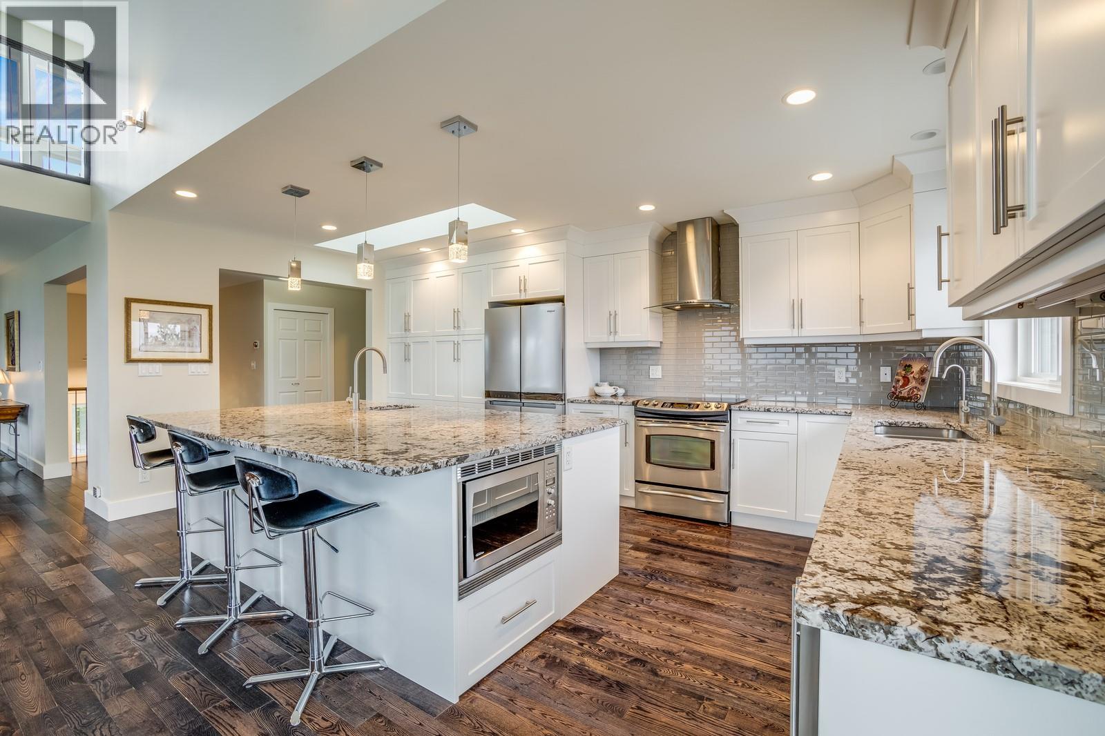  3137 Vector Drive, West Kelowna