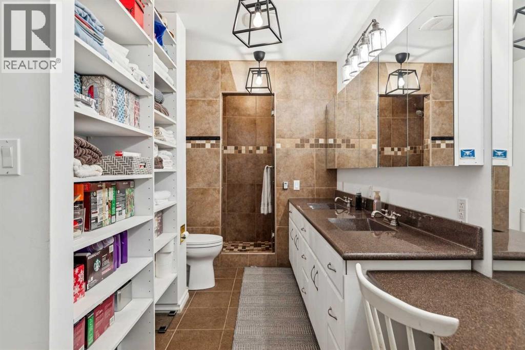 Single Family House for Sale in  Crescent Road NW Crescent Heights Calgary 