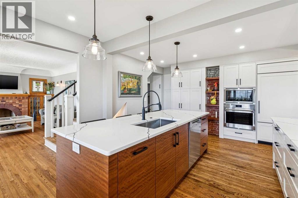 Single Family House for Sale in  Crescent Road NW Crescent Heights Calgary 