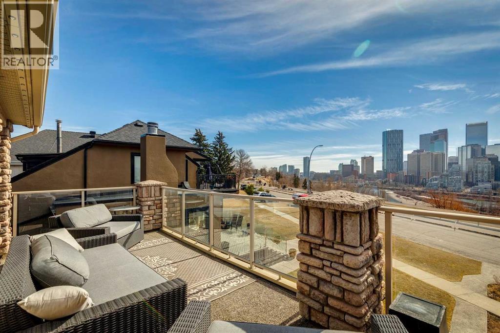 Single Family House for Sale in  Crescent Road NW Crescent Heights Calgary 
