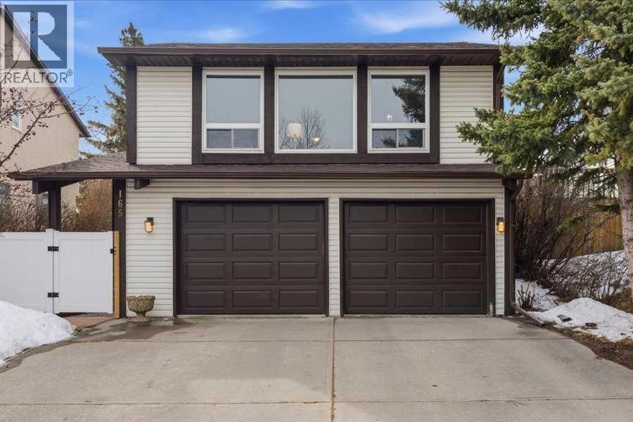 Single Family House Bi-level for Sale in  Macewan Glen Drive NW MacEwan Glen Calgary 
