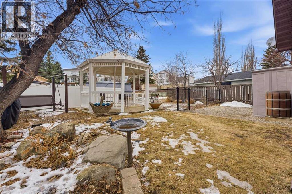 Single Family House Bi-level for Sale in  Macewan Glen Drive NW MacEwan Glen Calgary 