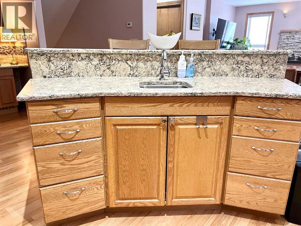 
          4228 8 Avenue
            <br/>
            <span>Edson</span>
            , 
            <span>AB</span>
             <span>T7E1A8</span>
         - Photo 19