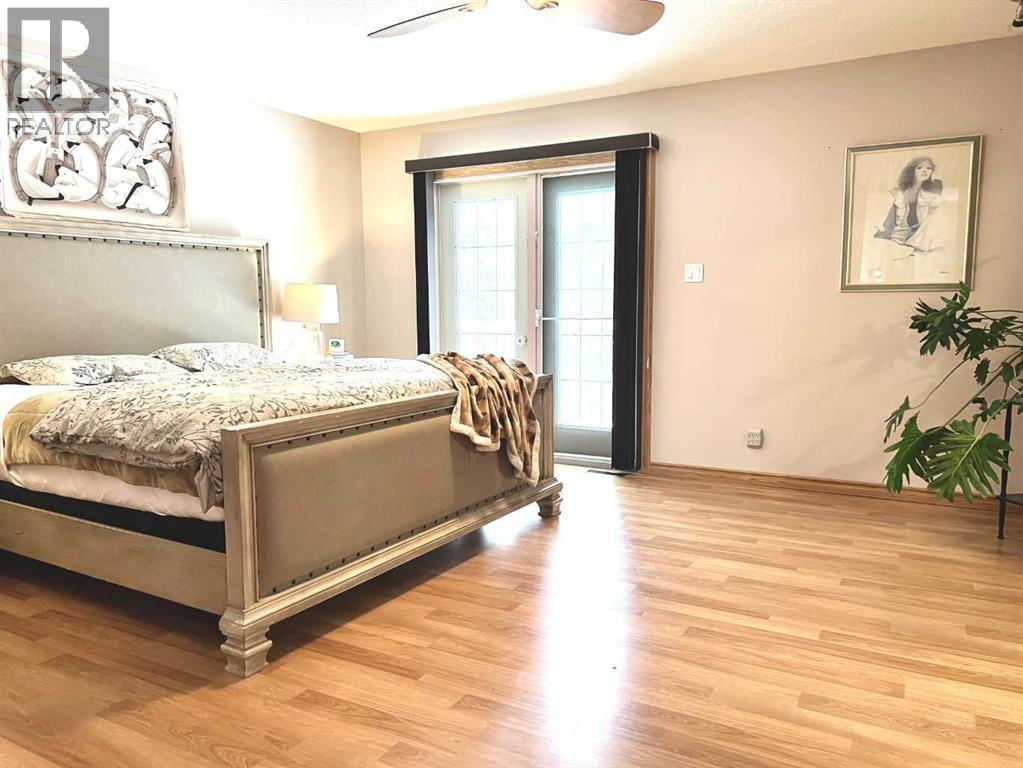 
          4228 8 Avenue
            <br/>
            <span>Edson</span>
            , 
            <span>AB</span>
             <span>T7E1A8</span>
         - Photo 44