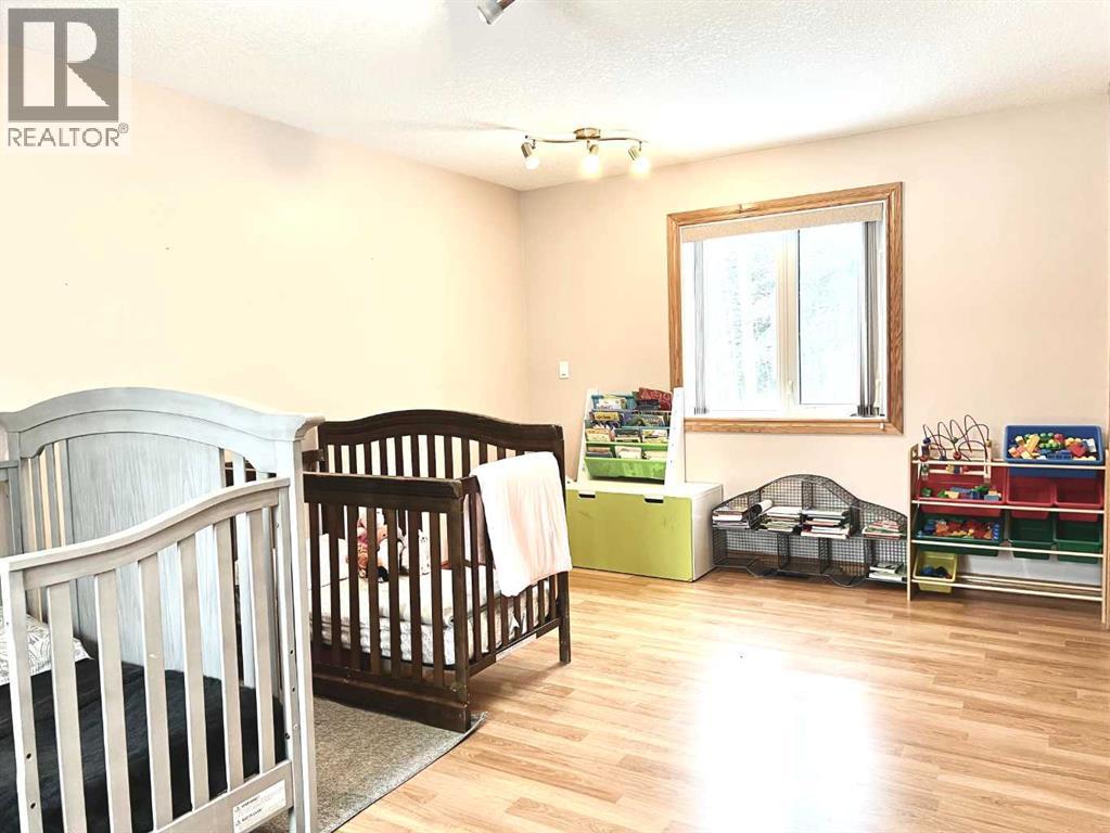 
          4228 8 Avenue
            <br/>
            <span>Edson</span>
            , 
            <span>AB</span>
             <span>T7E1A8</span>
         - Photo 24