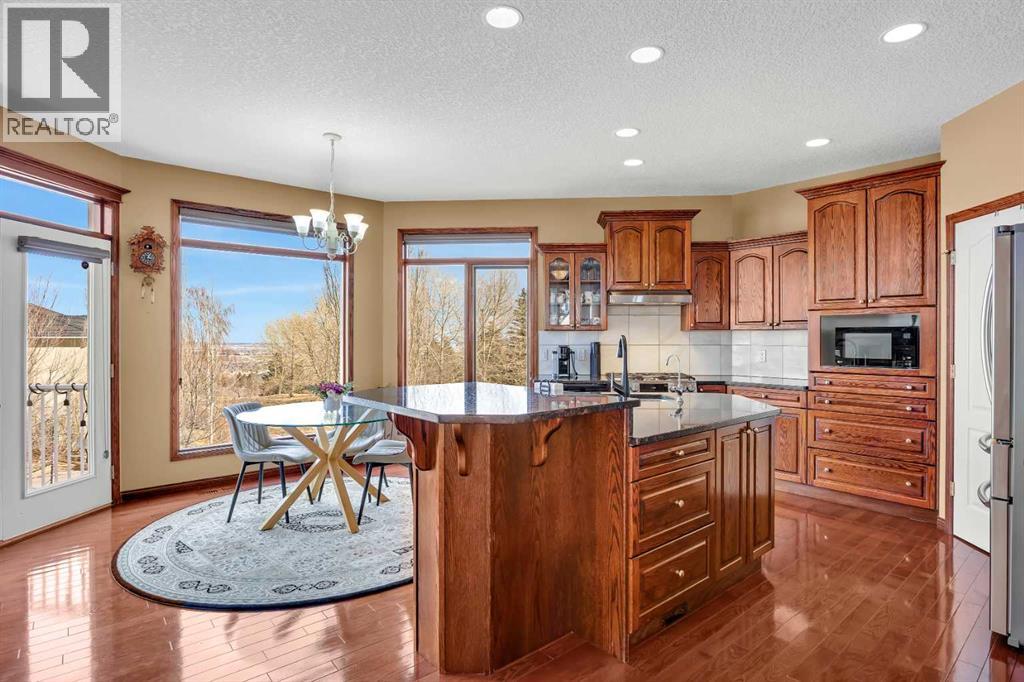 Single Family House for Sale in  Hamptons Boulevard NW Hamptons Calgary 