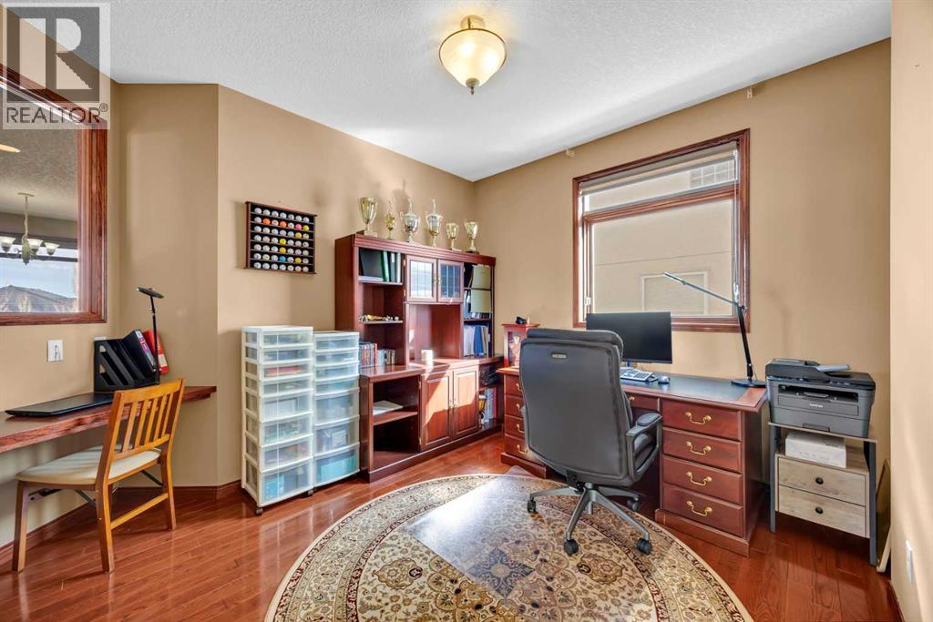 Single Family House for Sale in  Hamptons Boulevard NW Hamptons Calgary 