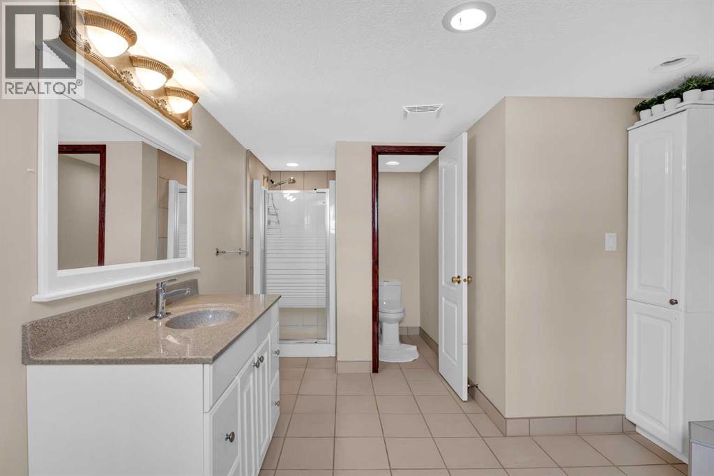 Single Family House for Sale in  Hamptons Boulevard NW Hamptons Calgary 