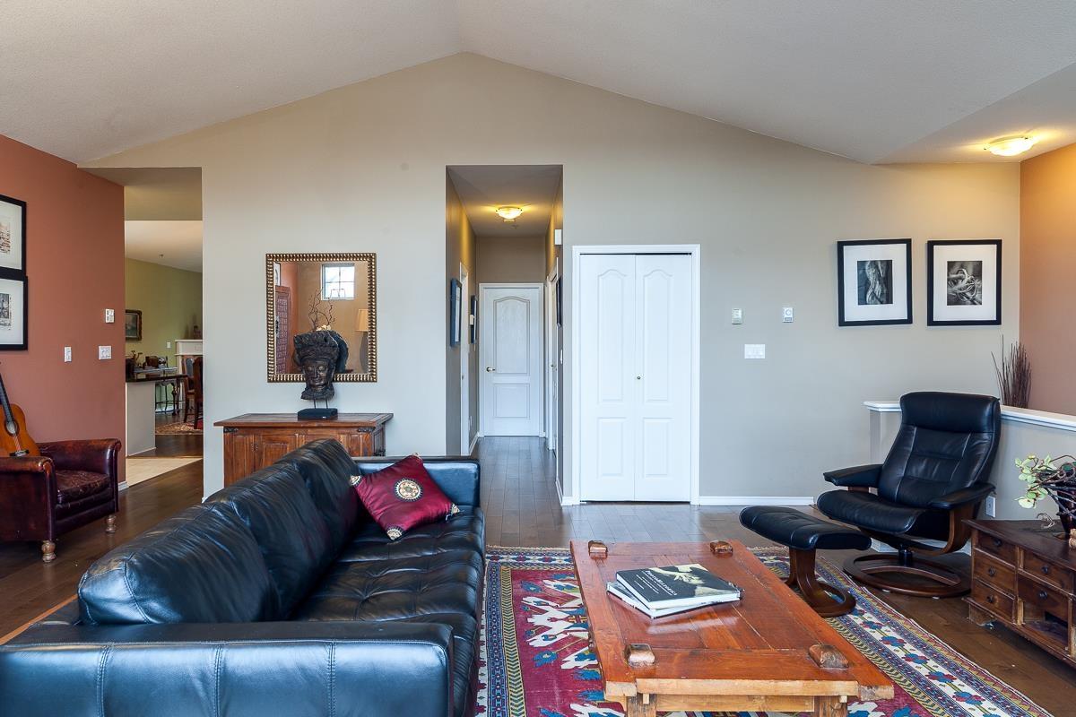 6 5708 208 STREET, Langley